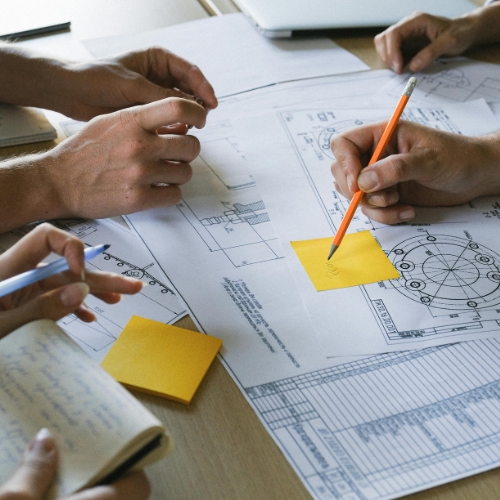 A THR desenvolve indicadores de Projetos em Power BI para controlar prazos, custos, margens e desempenho físico-financeiro em tempo real.